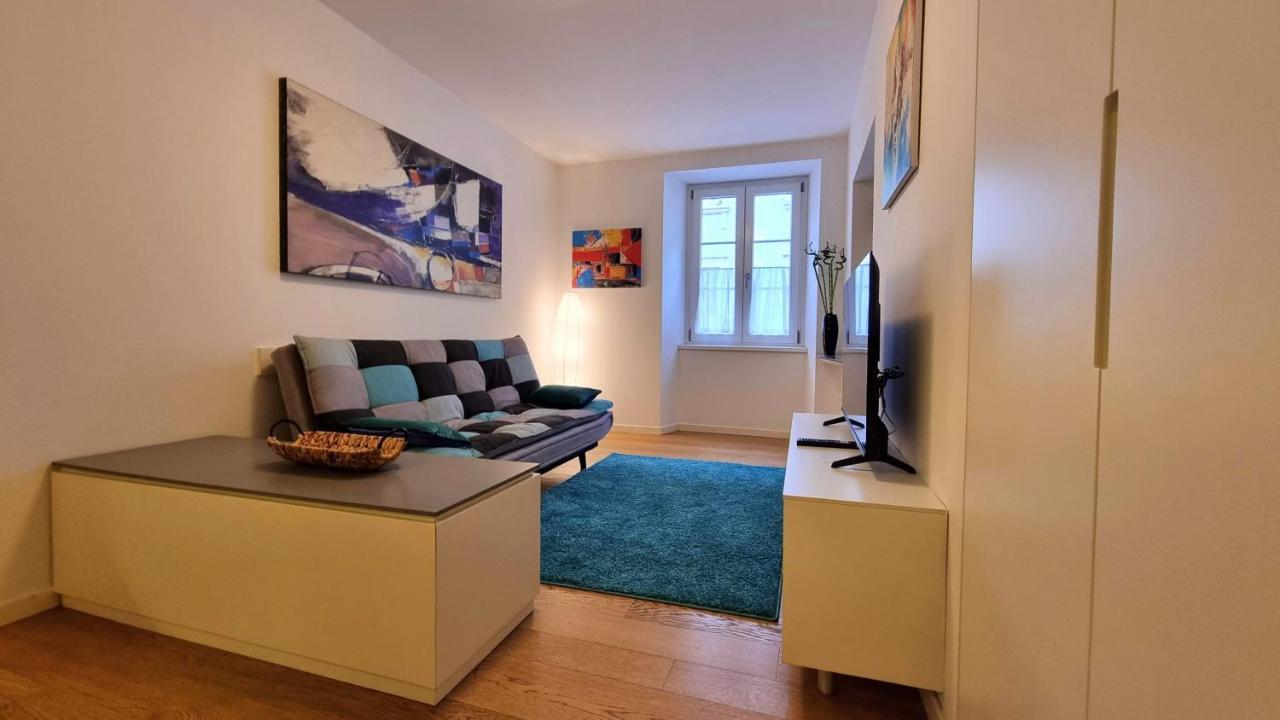 Roma 24 Apartment Trieste Luaran gambar